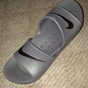 Womens nike slides